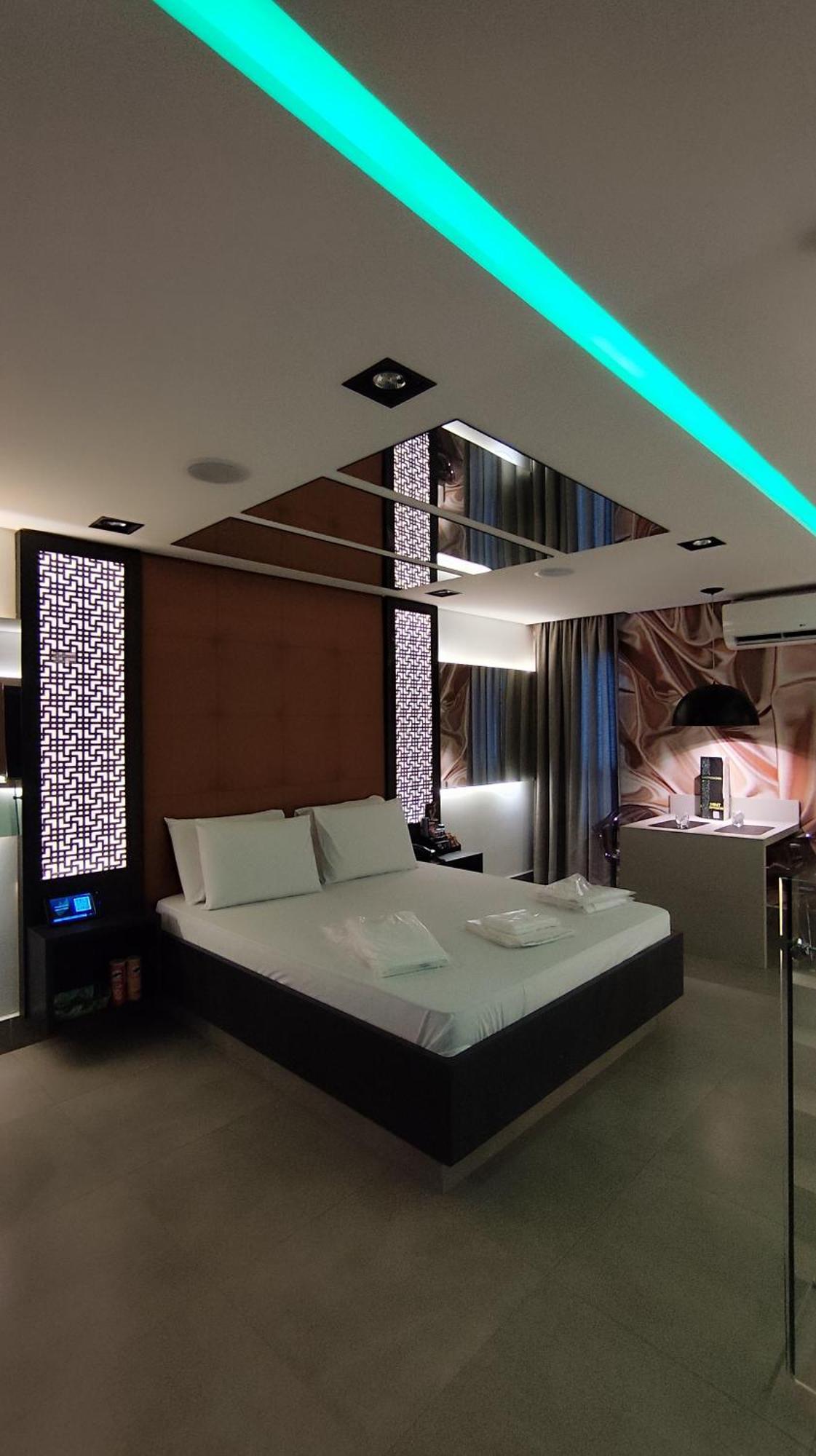 Mint Motel Гуарульюс Экстерьер фото